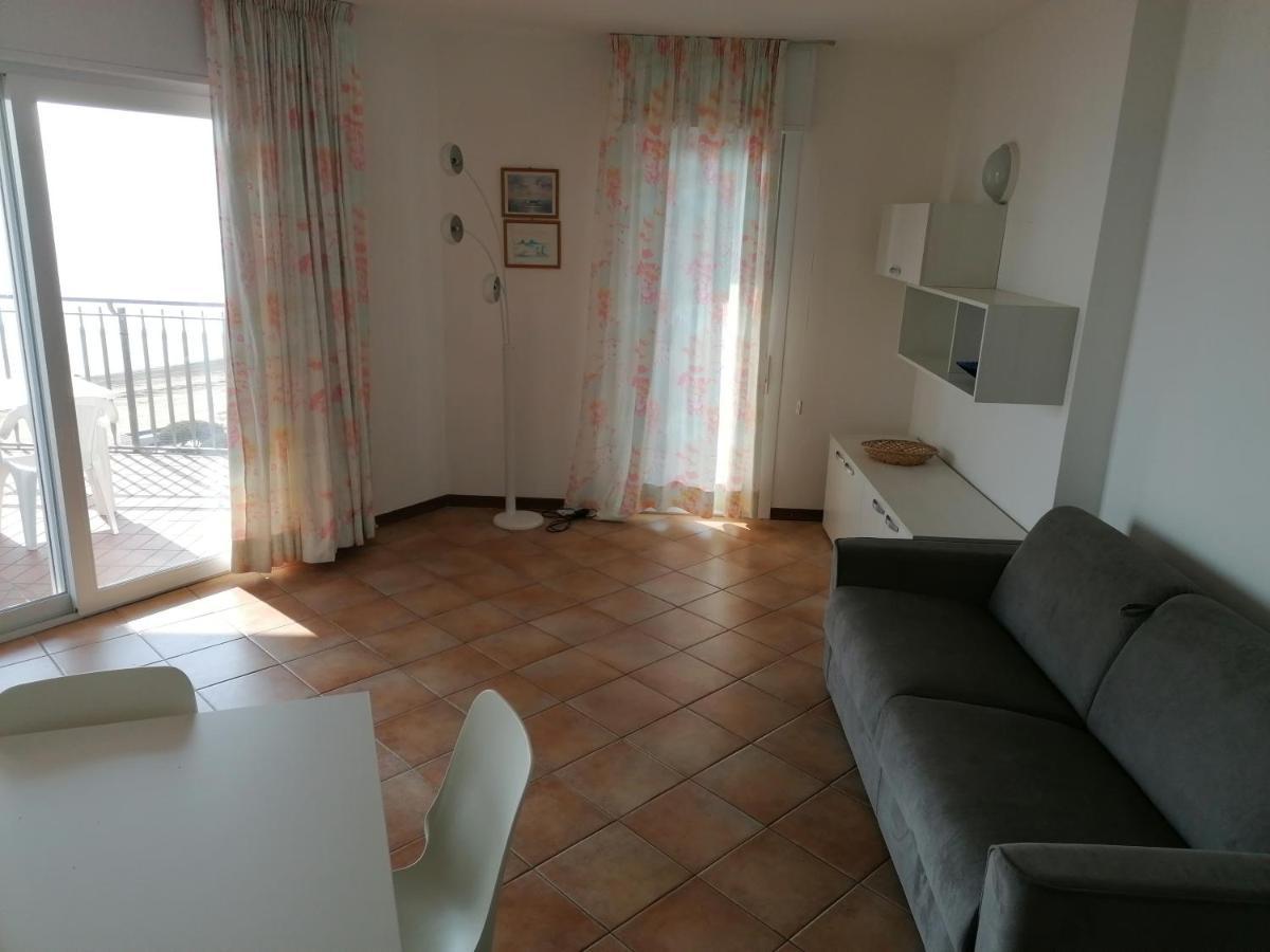 Condominio Aquilone Линяно Сабиадоро Екстериор снимка