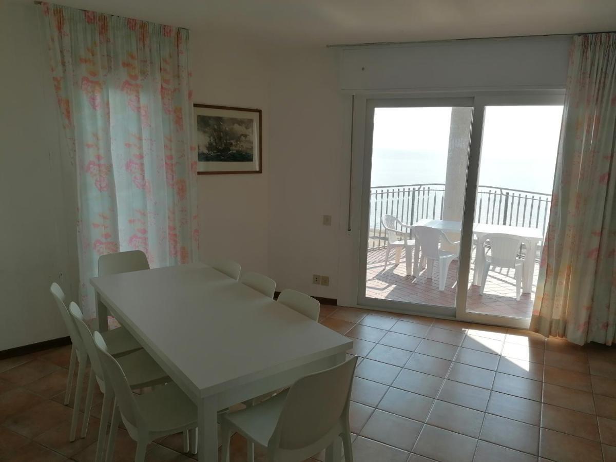 Condominio Aquilone Линяно Сабиадоро Екстериор снимка