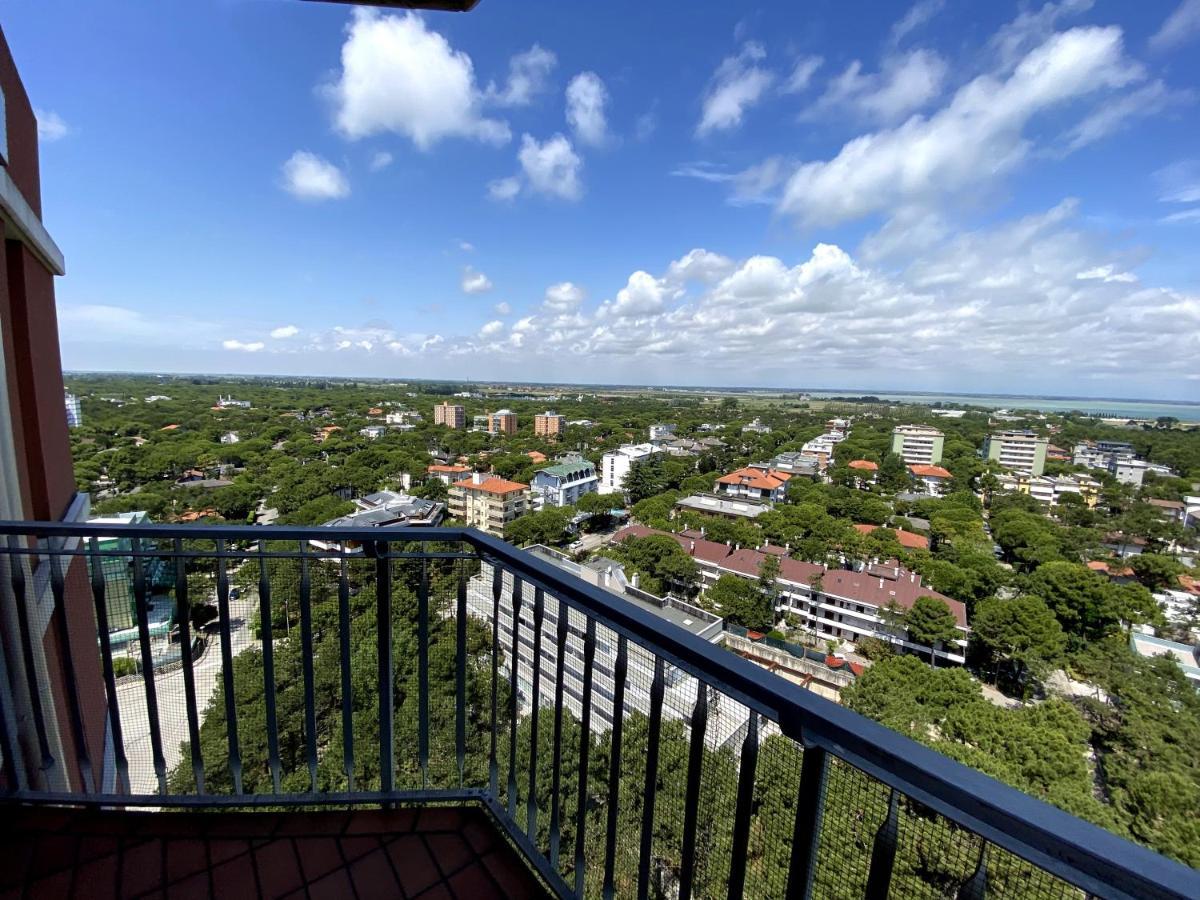 Condominio Aquilone Линяно Сабиадоро Екстериор снимка