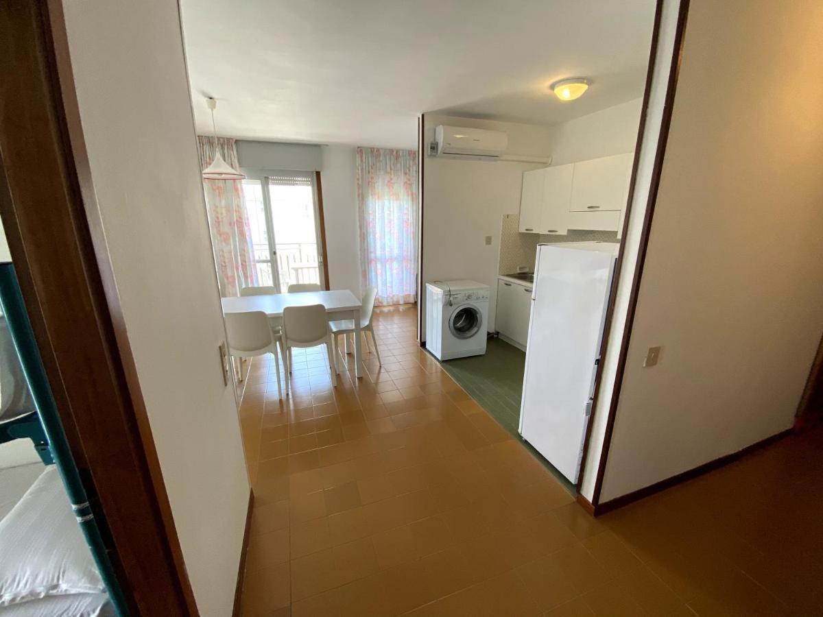 Condominio Aquilone Линяно Сабиадоро Екстериор снимка