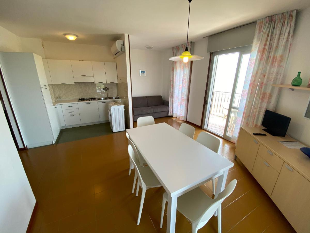 Condominio Aquilone Линяно Сабиадоро Екстериор снимка