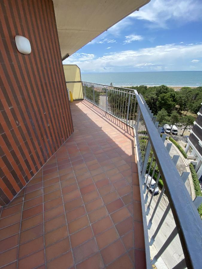 Condominio Aquilone Линяно Сабиадоро Екстериор снимка